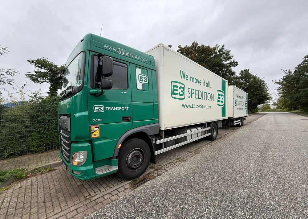 DAF XF ZESTAW TANDEM 2021 ORYGINALNY PRZEBIEG z Niemiec / PRZEJAZDOWY Z WINDĄ / - شاحنة مقفلة: صورة 5 DAF XF ZESTAW TANDEM 2021 ORYGINALNY PRZEBIEG z Niemiec / PRZEJAZDOWY Z WINDĄ / - شاحنة مقفلة: صورة 5