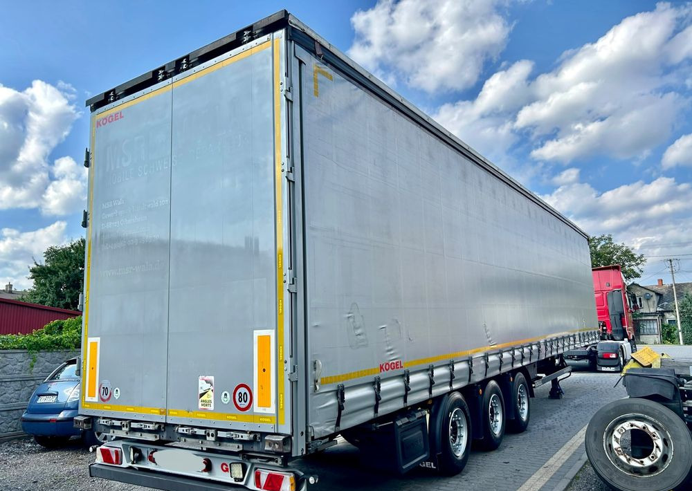 Kögel MEGA 2019 OPONY 80% SAF PODNOSZONA OŚ PODNOSZONY DACH / OD PIERWSZEGO WŁAŚCICIELA - نصف مقطورة ستارة: صورة 3 Kögel MEGA 2019 OPONY 80% SAF PODNOSZONA OŚ PODNOSZONY DACH / OD PIERWSZEGO WŁAŚCICIELA - نصف مقطورة ستارة: صورة 3