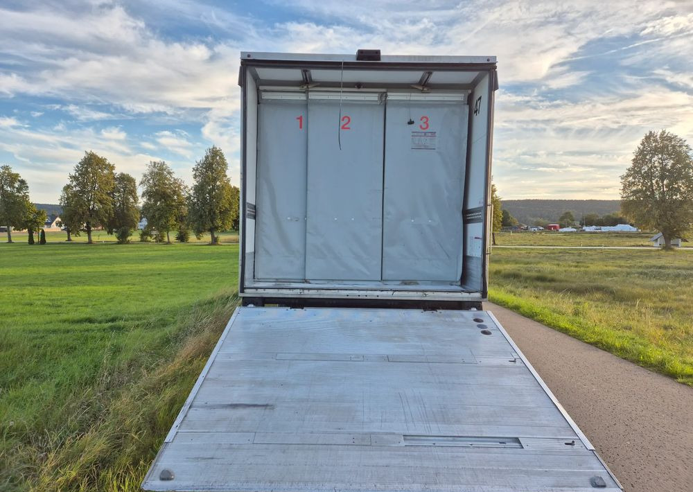 MAN TGM 15.250 7.5m winda AUTOMAT KLIMA z Niemiec EURO 6 / CHŁODNIA T-1000R THERMOKING - شاحنة الفريزر: صورة 5 MAN TGM 15.250 7.5m winda AUTOMAT KLIMA z Niemiec EURO 6 / CHŁODNIA T-1000R THERMOKING - شاحنة الفريزر: صورة 5