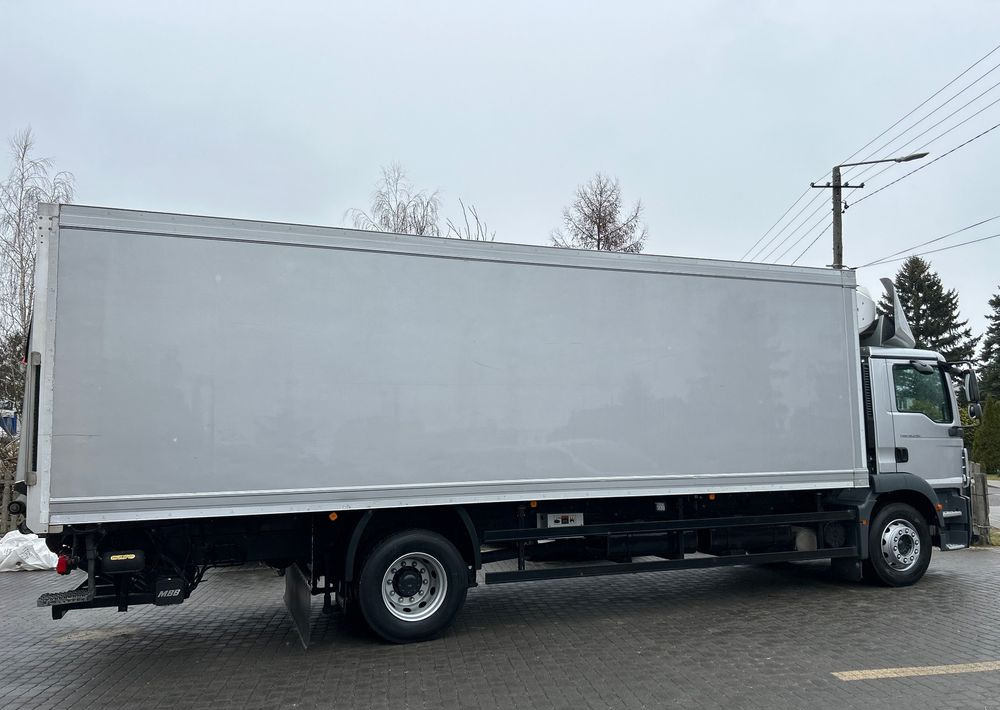 MAN TGM 18.290 TK 1200 R Spectrum THERMO King z Niemiec 8m / 20 palet / winda Klima / OKAZJA - شاحنة الفريزر: صورة 5 MAN TGM 18.290 TK 1200 R Spectrum THERMO King z Niemiec 8m / 20 palet / winda Klima / OKAZJA - شاحنة الفريزر: صورة 5