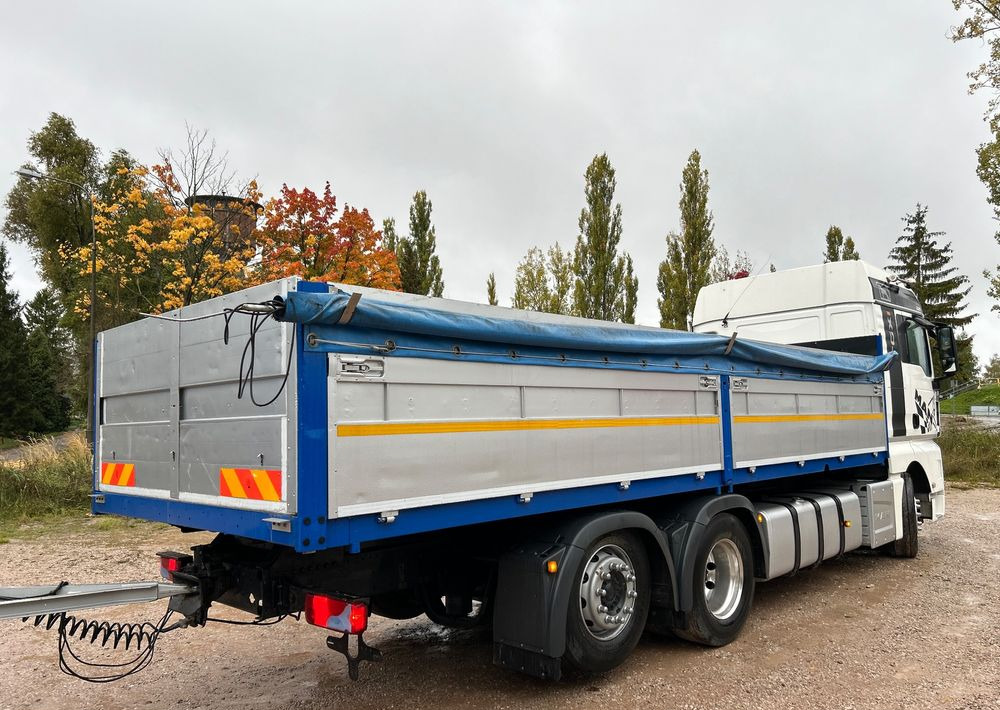 MAN TGX Tandem 1m burty TOP KOMPLET / ALUFELGI / zarejestrowany gotowy do pracy / przyczepa 18t / FULL OPCJA / 26.420 26.460 26.500 26.400 26.440 26.480 26.510 460 500 - شاحنات مسطحة: صورة 3 MAN TGX Tandem 1m burty TOP KOMPLET / ALUFELGI / zarejestrowany gotowy do pracy / przyczepa 18t / FULL OPCJA / 26.420 26.460 26.500 26.400 26.440 26.480 26.510 460 500 - شاحنات مسطحة: صورة 3