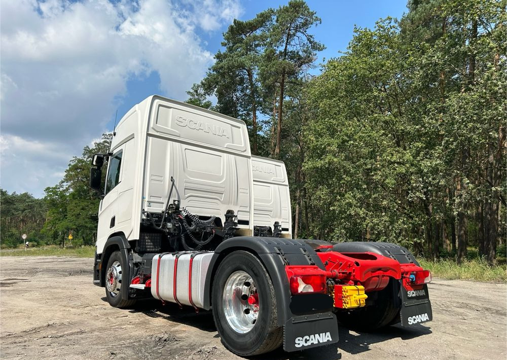 Scania R450 NAUKA JAZDY RETARDER STANDARD 7300kg / DOBRA POD WYWROTKĘ / KLIMA POSTOJOWA z Niemiec HYDRAULIKA - وحدة جر: صورة 5 Scania R450 NAUKA JAZDY RETARDER STANDARD 7300kg / DOBRA POD WYWROTKĘ / KLIMA POSTOJOWA z Niemiec HYDRAULIKA - وحدة جر: صورة 5