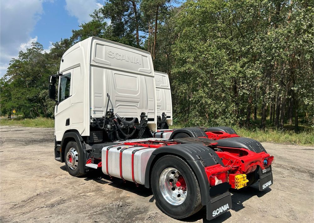 Scania R450 NAUKA JAZDY RETARDER STANDARD 7300kg / DOBRA POD WYWROTKĘ / KLIMA POSTOJOWA z Niemiec HYDRAULIKA - وحدة جر: صورة 3 Scania R450 NAUKA JAZDY RETARDER STANDARD 7300kg / DOBRA POD WYWROTKĘ / KLIMA POSTOJOWA z Niemiec HYDRAULIKA - وحدة جر: صورة 3