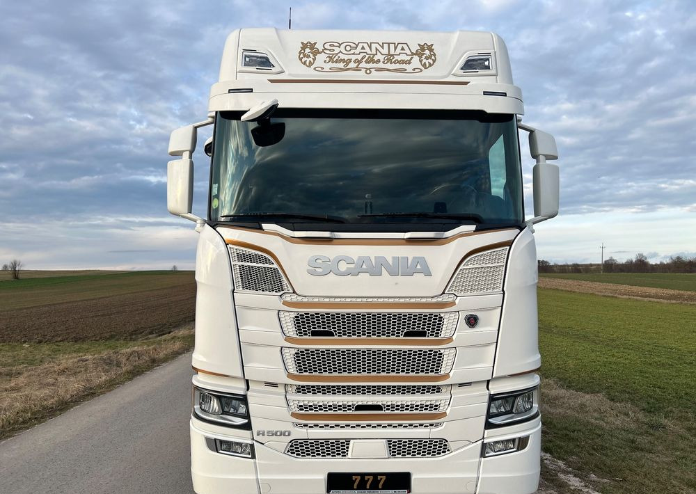 Scania R500 FULL AIR 2019 10x poduszki KLIMA POSTOJOWA / RETARDER / FULL SPOJLER / TOP STAN / od jedynego właściciela ! HYDRAULIKA spod beczki spożywczej ! / do wywrotu ruchomej podłogi beczki TOP TOP - وحدة جر: صورة 2 Scania R500 FULL AIR 2019 10x poduszki KLIMA POSTOJOWA / RETARDER / FULL SPOJLER / TOP STAN / od jedynego właściciela ! HYDRAULIKA spod beczki spożywczej ! / do wywrotu ruchomej podłogi beczki TOP TOP - وحدة جر: صورة 2