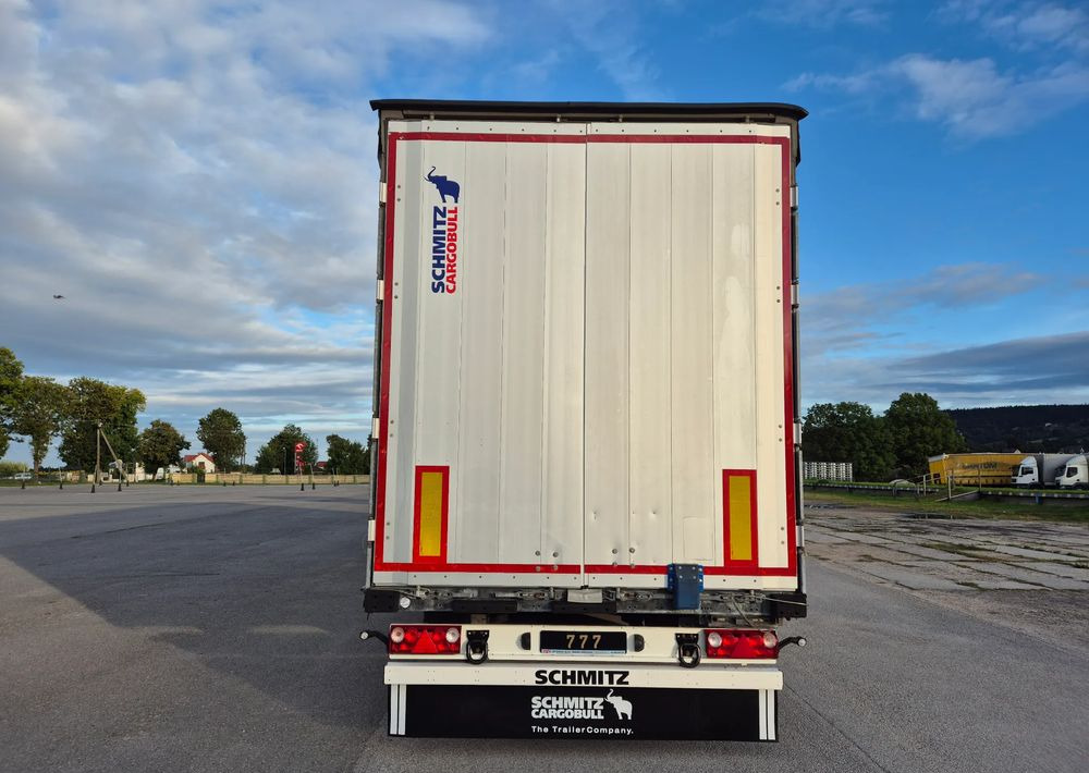 Schmitz Cargobull Varios 2021 podnoszony dach / poziomy jazdy dachu /  od pierwszego właściciela / OKAZJA - نصف مقطورة ستارة: صورة 5 Schmitz Cargobull Varios 2021 podnoszony dach / poziomy jazdy dachu /  od pierwszego właściciela / OKAZJA - نصف مقطورة ستارة: صورة 5