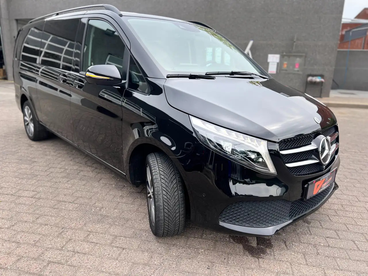 Mercedes-Benz V 300 A3 (52.000€ex) AVANTGARDE | 360camera |AirMatic - ميكروباص: صورة 3 Mercedes-Benz V 300 A3 (52.000€ex) AVANTGARDE | 360camera |AirMatic - ميكروباص: صورة 3