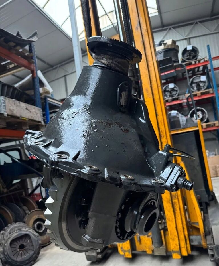 Mercedes-Benz ACTROS MP 4 2,411 R440-13 truck - المحور الخلفي - شاحنة: صورة 4 Mercedes-Benz ACTROS MP 4 2,411 R440-13 truck - المحور الخلفي - شاحنة: صورة 4