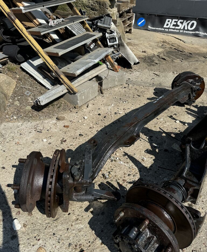 IVECO EUROCARGO 17.5 08-15 7920995 IVECO EUROCARGO 17.5 08-15 - المحور و قطع الغيار - شاحنة: صورة 4 IVECO EUROCARGO 17.5 08-15 7920995 IVECO EUROCARGO 17.5 08-15 - المحور و قطع الغيار - شاحنة: صورة 4