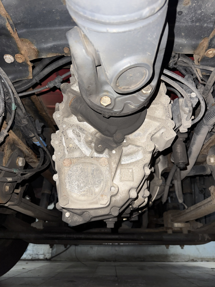 Iveco Eurocargo 9S75 - صندوق التروس: صورة 2 Iveco Eurocargo 9S75 - صندوق التروس: صورة 2