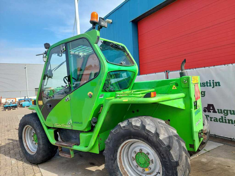 Merlo P 33.7 KT - رافعة تلسكوبية: صورة 4 Merlo P 33.7 KT - رافعة تلسكوبية: صورة 4