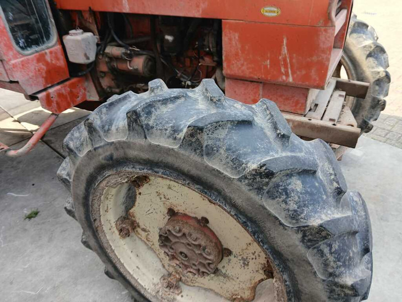 Renault 781-4 - جرار: صورة 4 Renault 781-4 - جرار: صورة 4