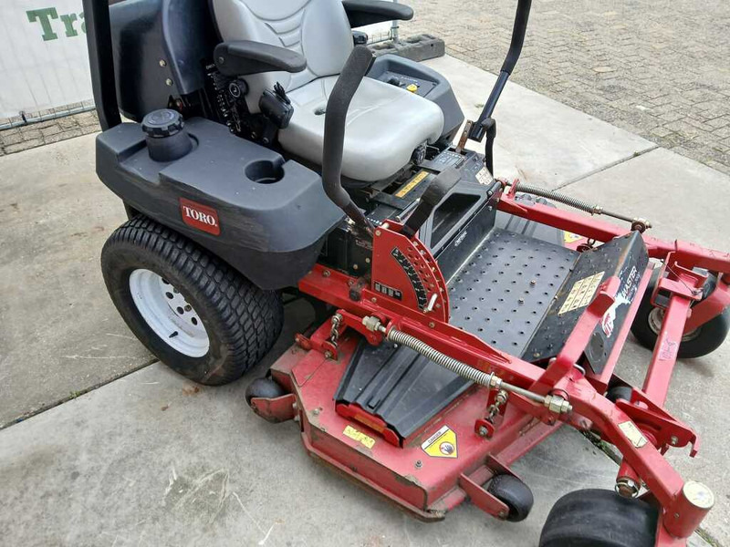 Toro Z master 7200 - جزازة أعشاب الحدائق: صورة 5 Toro Z master 7200 - جزازة أعشاب الحدائق: صورة 5
