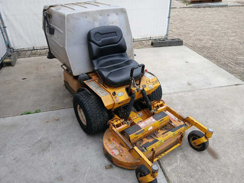 Walker T20 GHS - جزازة أعشاب الحدائق: صورة 5 Walker T20 GHS - جزازة أعشاب الحدائق: صورة 5