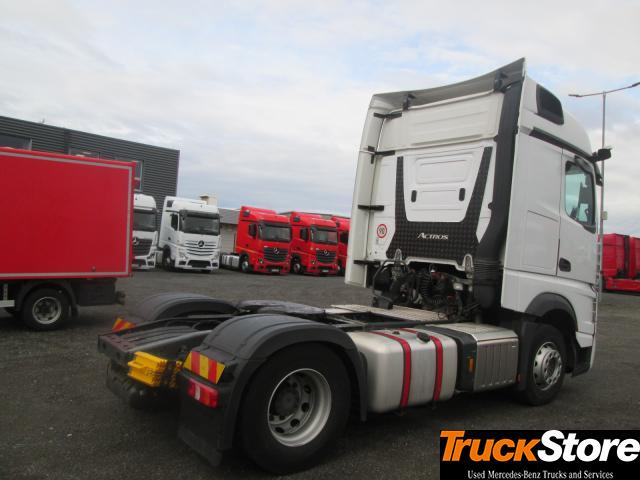 Mercedes-Benz Actros 1845 LS - وحدة جر: صورة 4 Mercedes-Benz Actros 1845 LS - وحدة جر: صورة 4