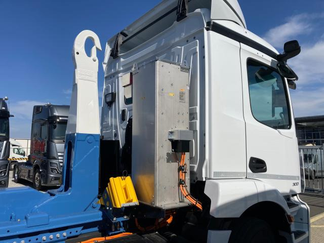 Mercedes-Benz eActros 300 L - شاحنة ذات خطاف: صورة 4 Mercedes-Benz eActros 300 L - شاحنة ذات خطاف: صورة 4