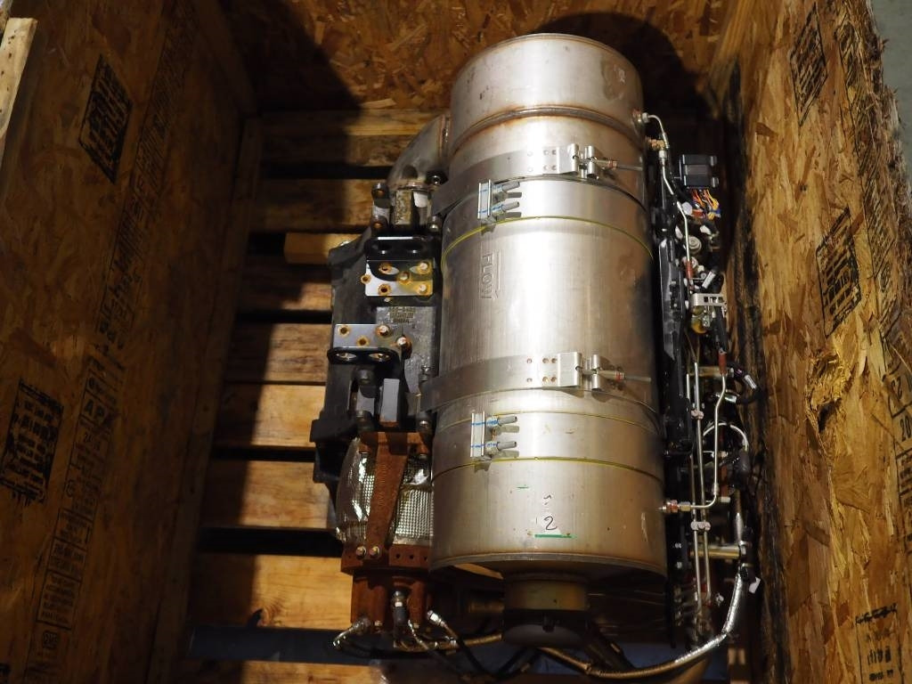 CAT Caterpillar C9.3 - Module AR-Clean Emission / DPF - محرك - آلات البناء: صورة 4 CAT Caterpillar C9.3 - Module AR-Clean Emission / DPF - محرك - آلات البناء: صورة 4