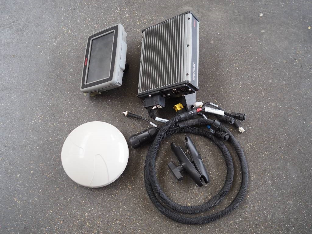 Claas - GPS S7, RTK NET - النظام الكهربائي - الآلات الزراعية: صورة 2 Claas - GPS S7, RTK NET - النظام الكهربائي - الآلات الزراعية: صورة 2