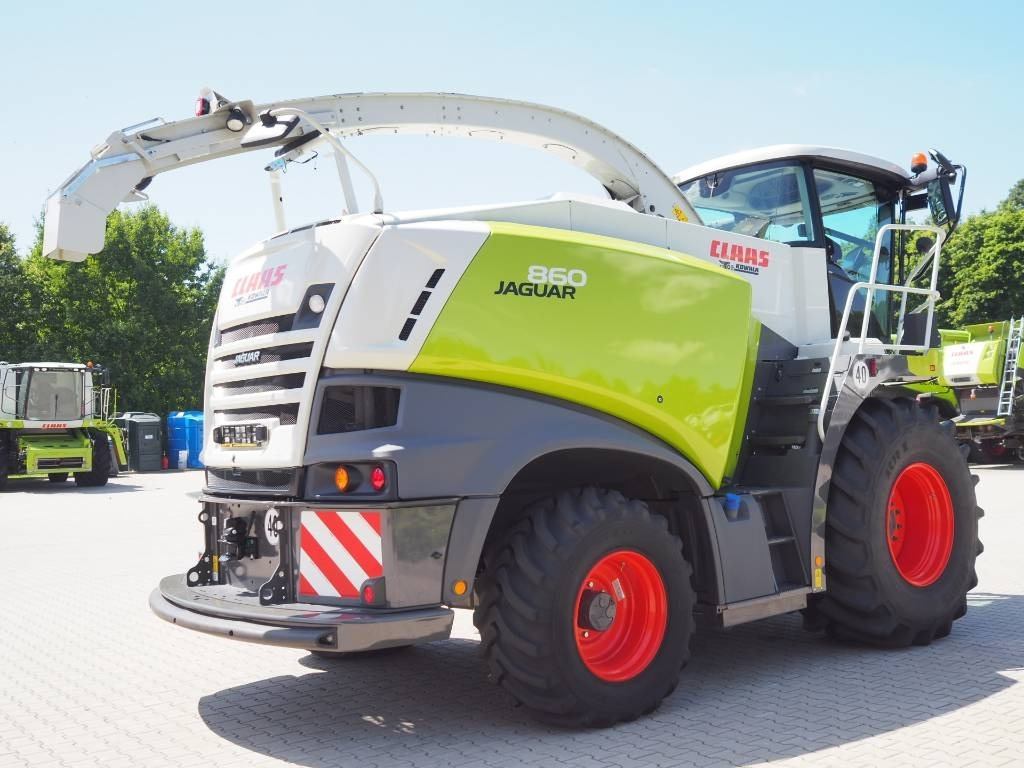 Claas Jaguar 860 4WD - حصادة الأعلاف: صورة 3 Claas Jaguar 860 4WD - حصادة الأعلاف: صورة 3