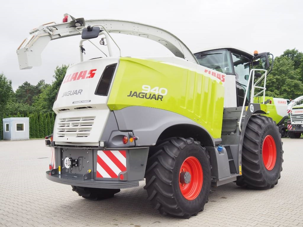 Claas Jaguar 940 4WD - حصادة الأعلاف: صورة 3 Claas Jaguar 940 4WD - حصادة الأعلاف: صورة 3