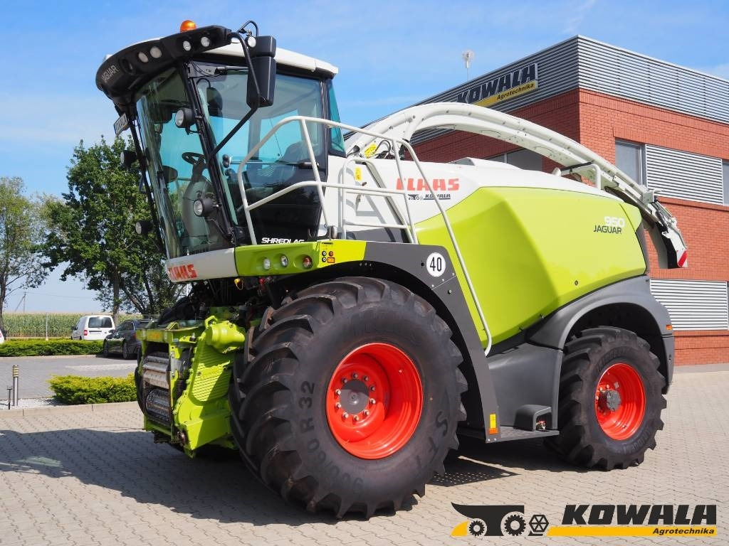 Claas Jaguar 950 4WD - حصادة الأعلاف: صورة 1 Claas Jaguar 950 4WD - حصادة الأعلاف: صورة 1