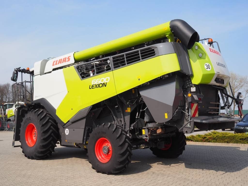 Claas Lexion 6600 GPS + V770 - حصادة موحَّدة: صورة 2 Claas Lexion 6600 GPS + V770 - حصادة موحَّدة: صورة 2