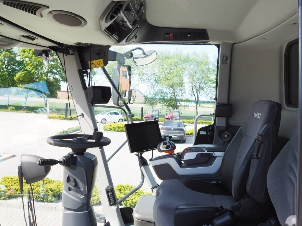 Claas Lexion 6600 + V680 - حصادة موحَّدة: صورة 5 Claas Lexion 6600 + V680 - حصادة موحَّدة: صورة 5