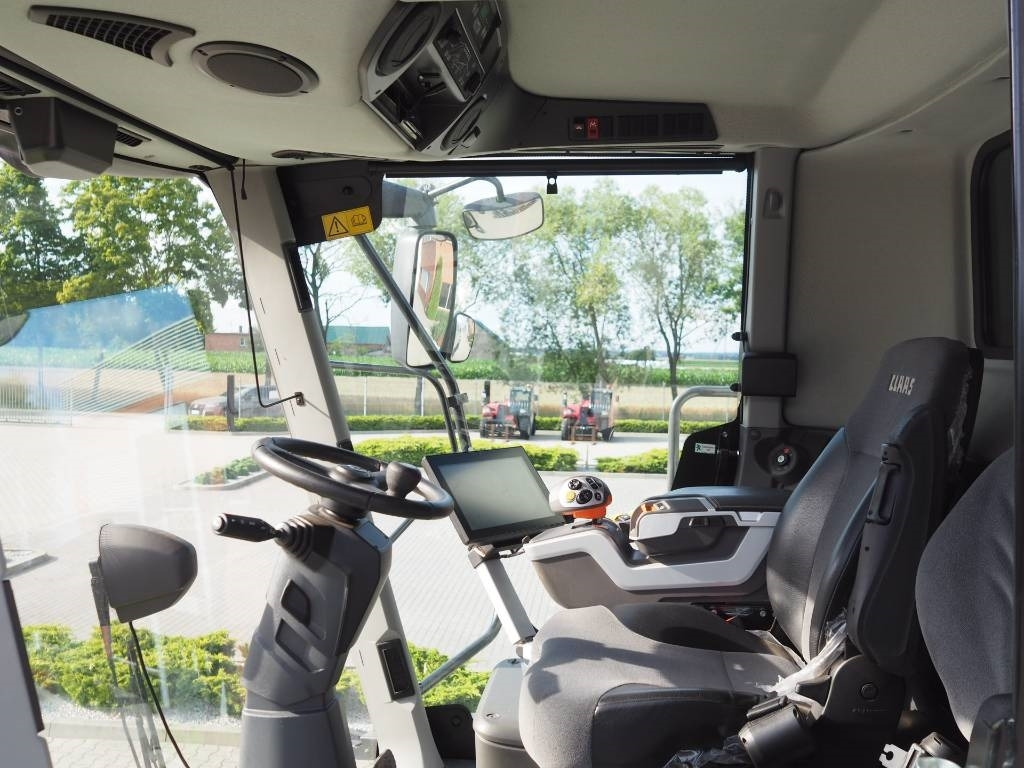 Claas Lexion 6700TT + Convio Flex 770 - حصادة موحَّدة: صورة 5 Claas Lexion 6700TT + Convio Flex 770 - حصادة موحَّدة: صورة 5