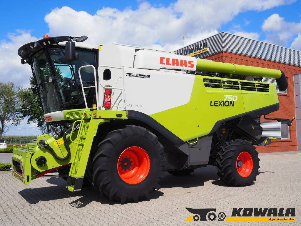 Claas Lexion 750 GPS + V770 - حصادة موحَّدة: صورة 1 Claas Lexion 750 GPS + V770 - حصادة موحَّدة: صورة 1