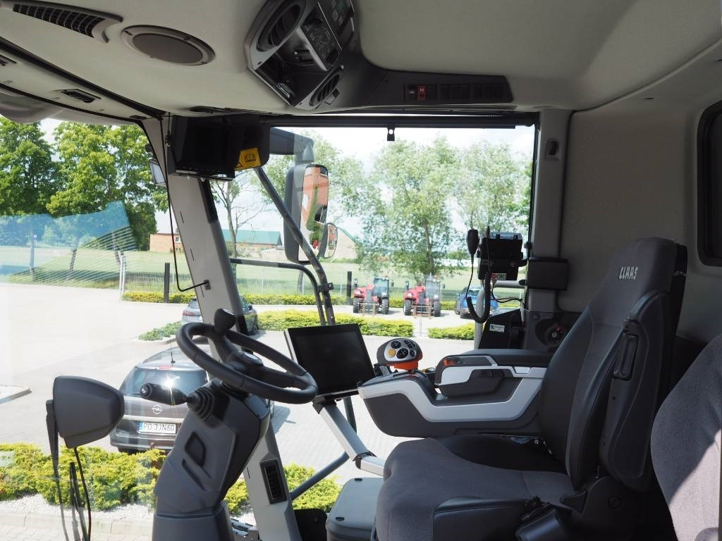 Claas Lexion 7500 + V930 - حصادة موحَّدة: صورة 5 Claas Lexion 7500 + V930 - حصادة موحَّدة: صورة 5