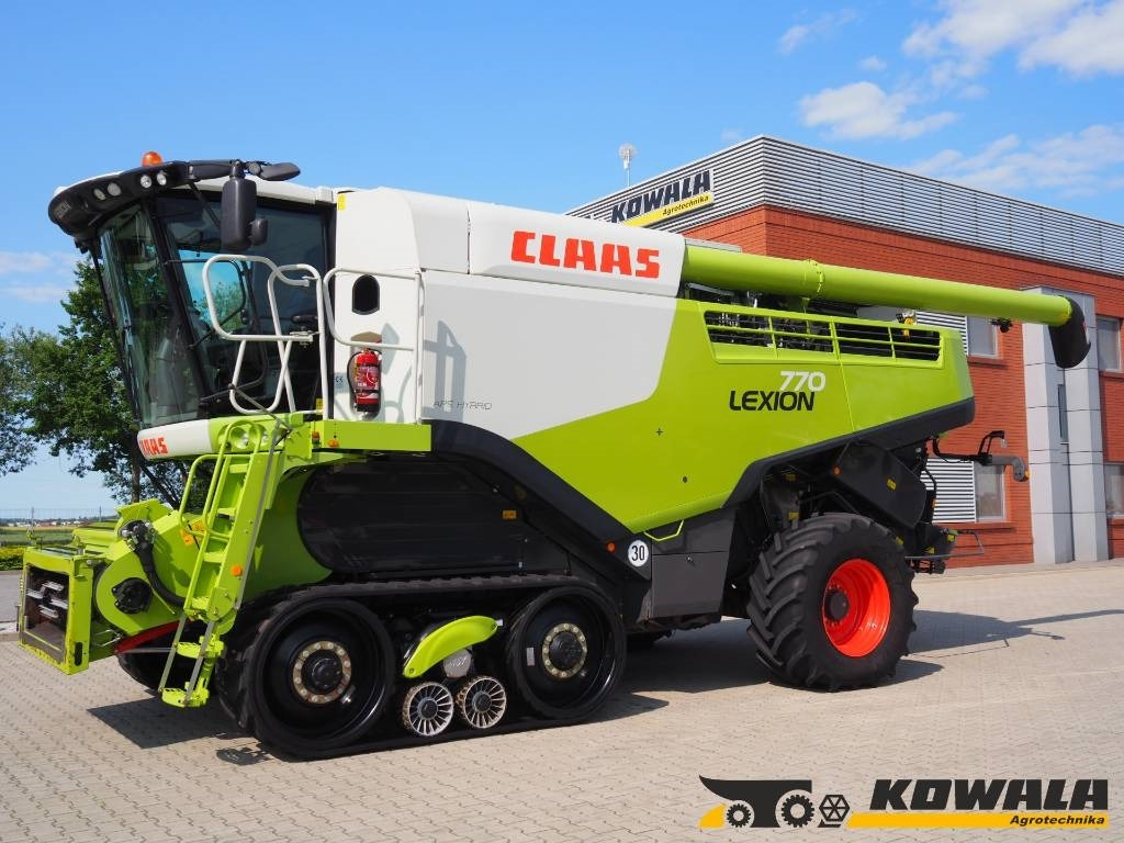 Claas Lexion 770TT + V1050 - حصادة موحَّدة: صورة 1 Claas Lexion 770TT + V1050 - حصادة موحَّدة: صورة 1