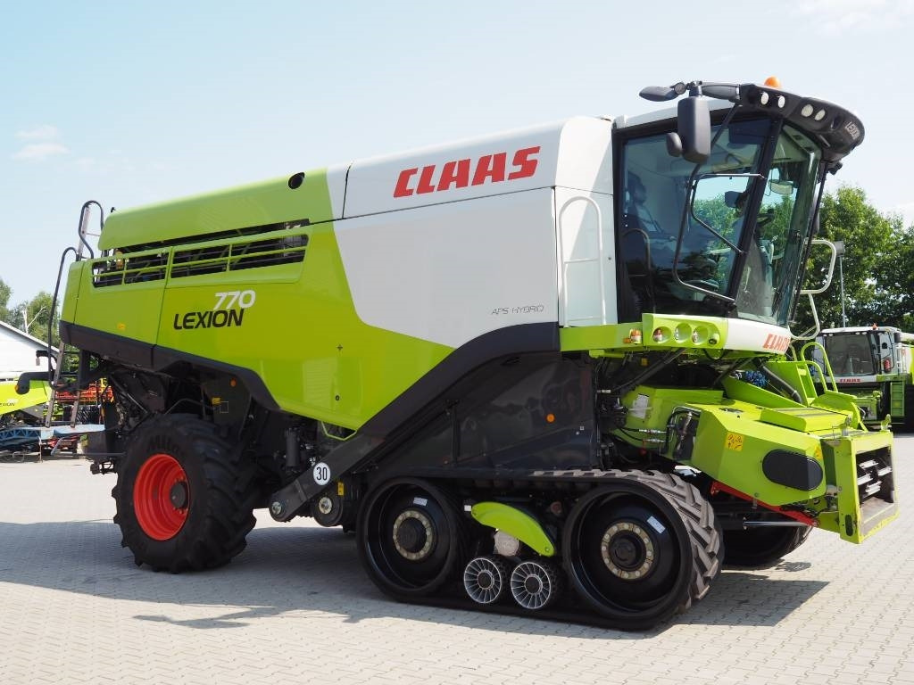 Claas Lexion 770TT + V1050 - حصادة موحَّدة: صورة 4 Claas Lexion 770TT + V1050 - حصادة موحَّدة: صورة 4