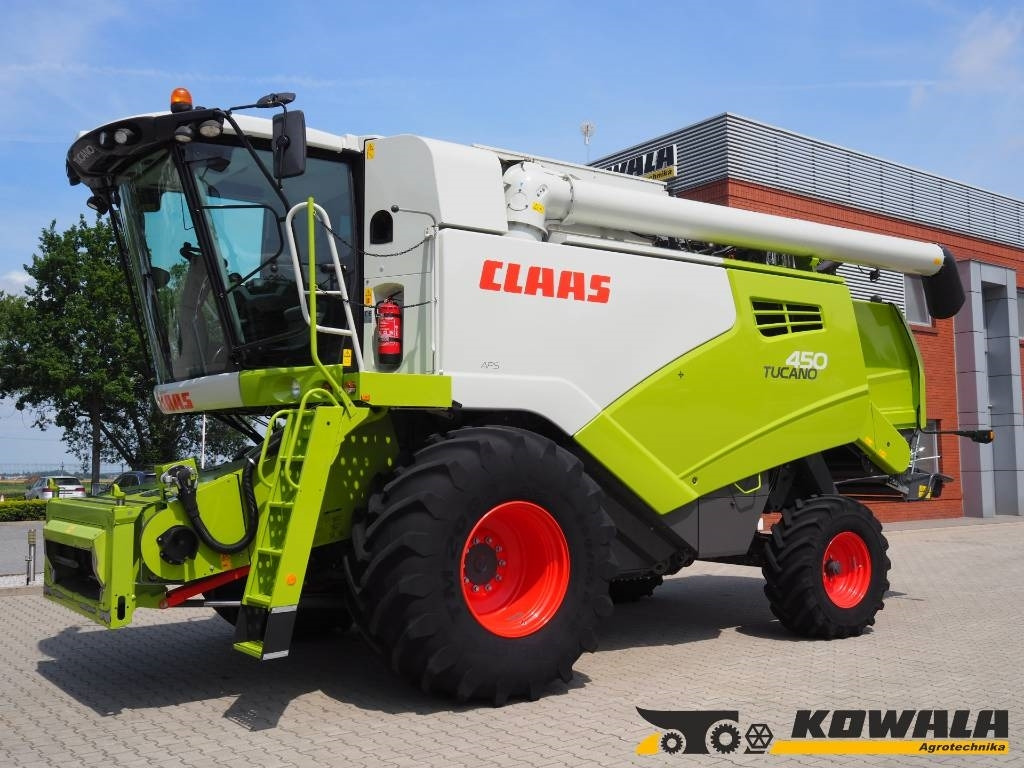 Claas Tucano 450 + V770 - حصادة موحَّدة: صورة 1 Claas Tucano 450 + V770 - حصادة موحَّدة: صورة 1