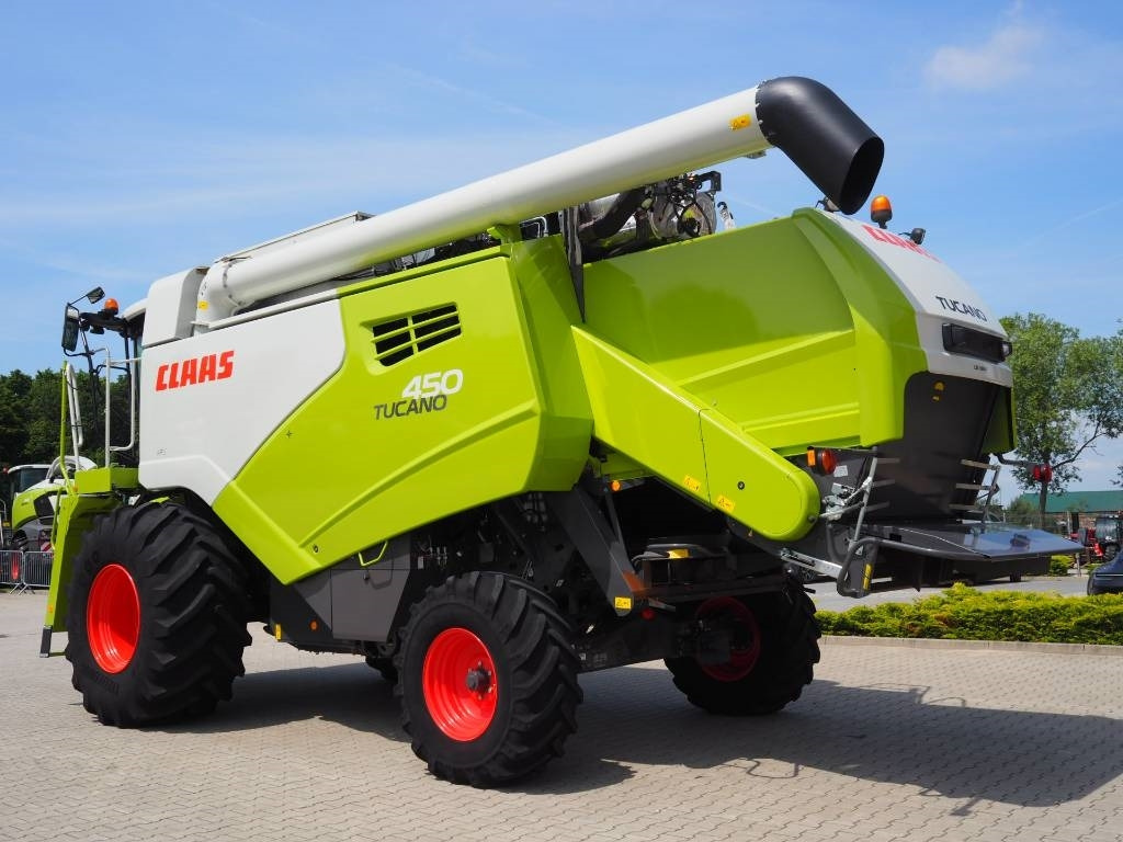 Claas Tucano 450 + V770 - حصادة موحَّدة: صورة 2 Claas Tucano 450 + V770 - حصادة موحَّدة: صورة 2