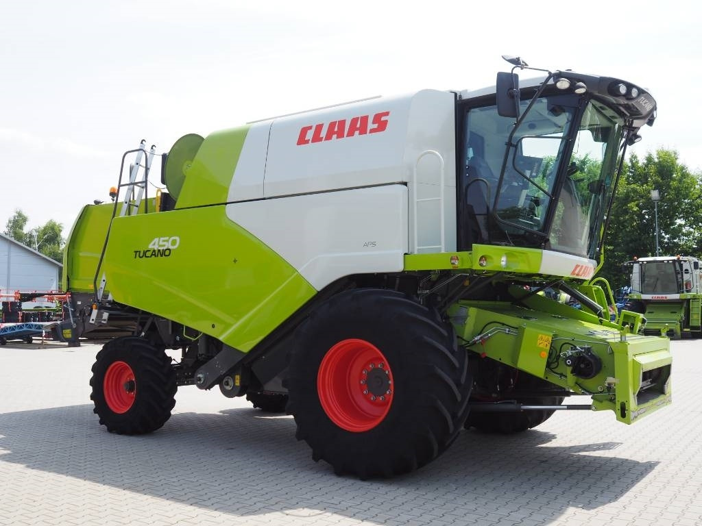 Claas Tucano 450 + V770 - حصادة موحَّدة: صورة 4 Claas Tucano 450 + V770 - حصادة موحَّدة: صورة 4