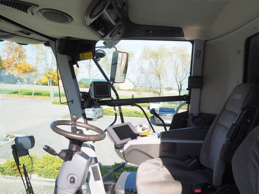 Claas Tucano 570 GPS + V770  - حصادة موحَّدة: صورة 5 Claas Tucano 570 GPS + V770  - حصادة موحَّدة: صورة 5