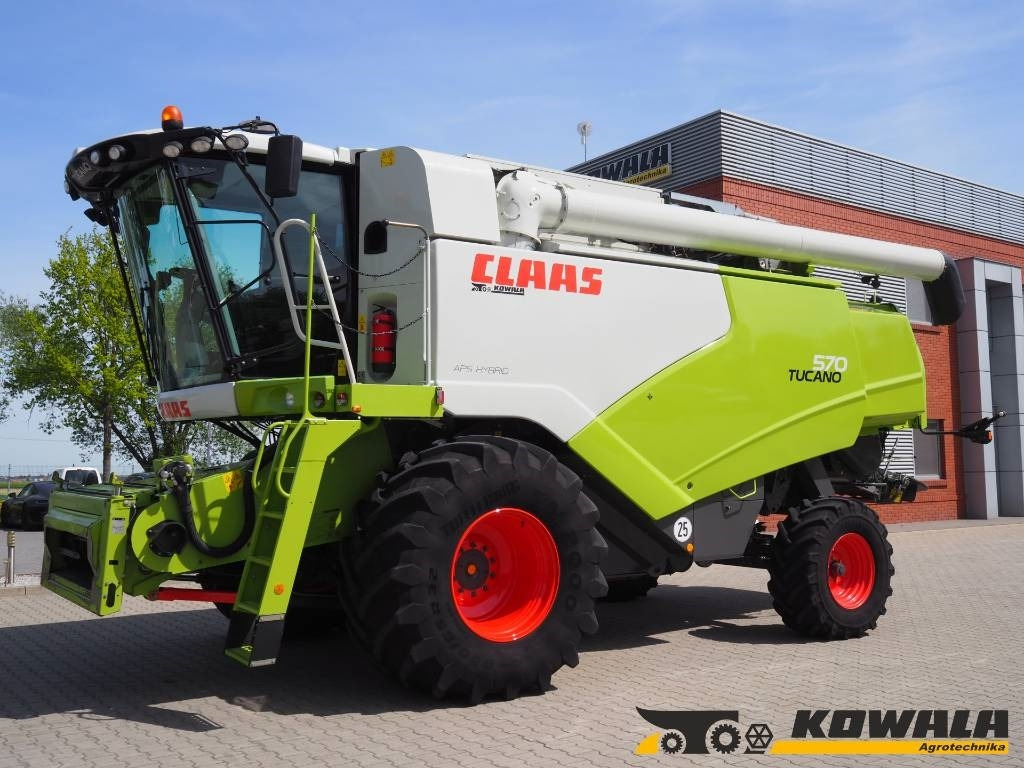 Claas Tucano 570 + V770 - حصادة موحَّدة: صورة 1 Claas Tucano 570 + V770 - حصادة موحَّدة: صورة 1