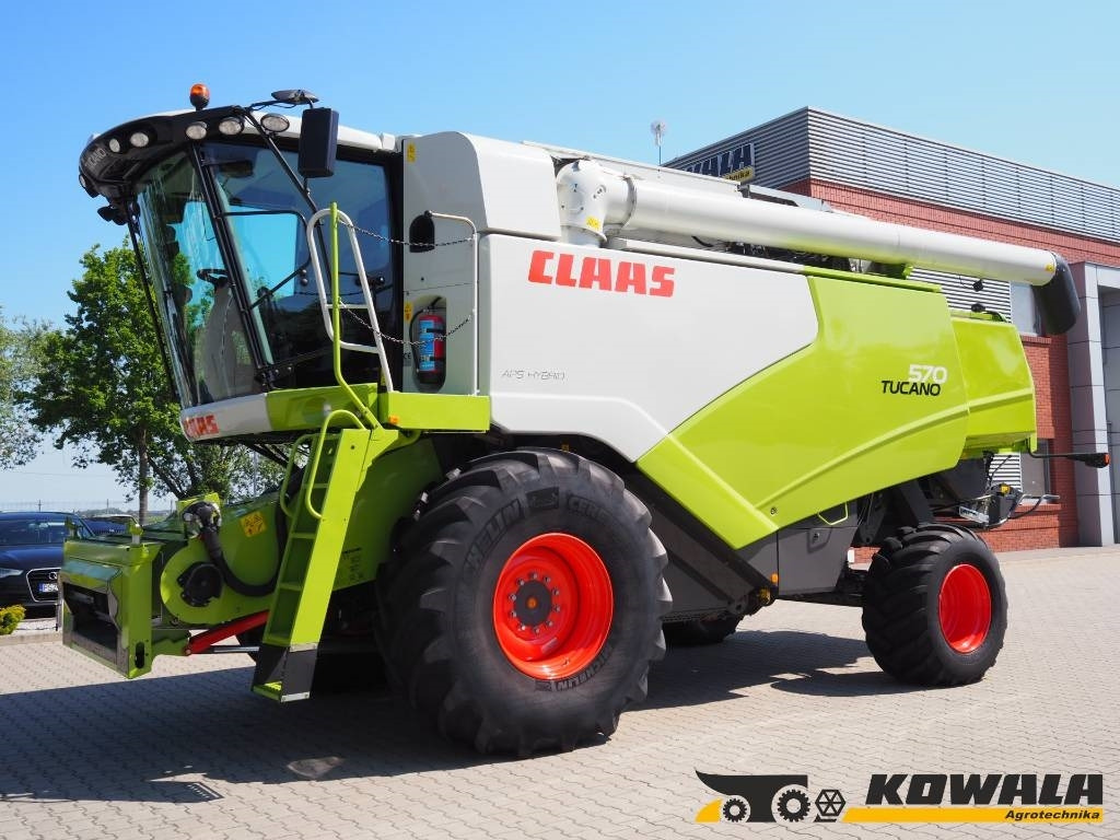 Claas Tucano 570 + V770 - حصادة موحَّدة: صورة 1 Claas Tucano 570 + V770 - حصادة موحَّدة: صورة 1