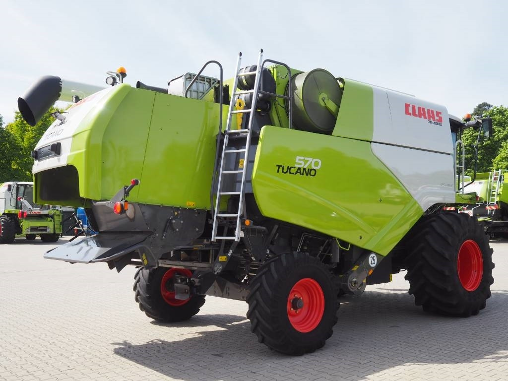 Claas Tucano 570 + V770 - حصادة موحَّدة: صورة 3 Claas Tucano 570 + V770 - حصادة موحَّدة: صورة 3