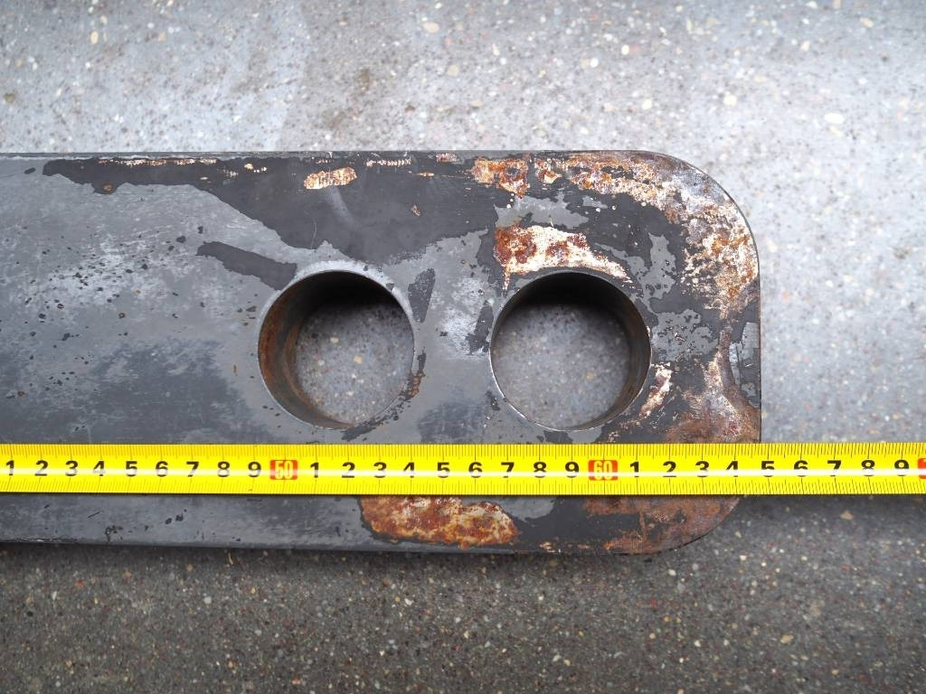 Claas Xerion - bumper hitch K80 - هيكل السيارة الخارجية - الآلات الزراعية: صورة 5 Claas Xerion - bumper hitch K80 - هيكل السيارة الخارجية - الآلات الزراعية: صورة 5