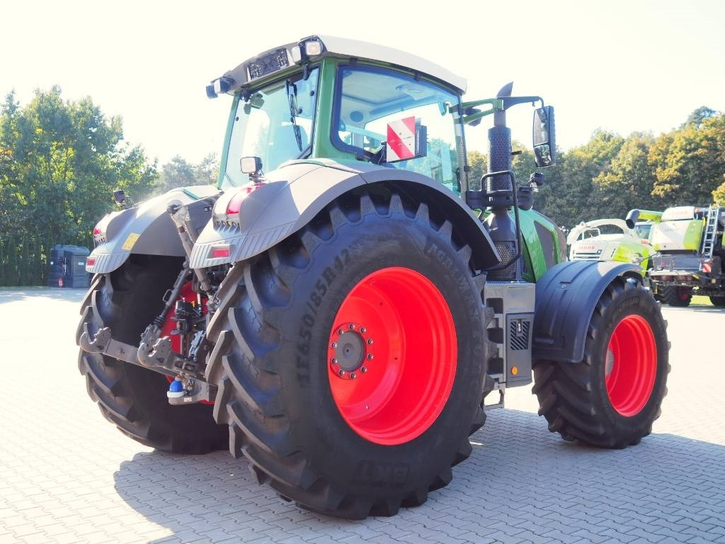 Fendt 824 Vario S4 ProfiPlus, GPS - جرار: صورة 3 Fendt 824 Vario S4 ProfiPlus, GPS - جرار: صورة 3