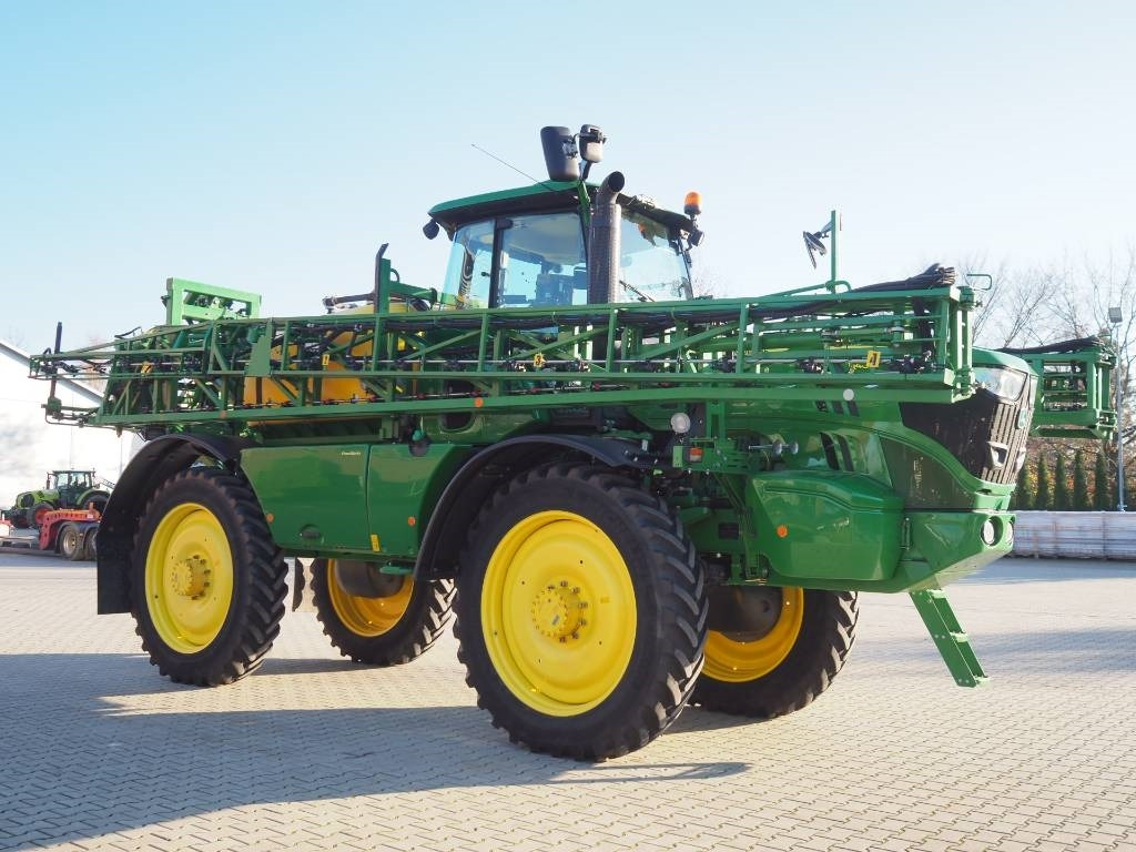 John Deere R4040i - بخاخ ذاتية الدفع: صورة 5 John Deere R4040i - بخاخ ذاتية الدفع: صورة 5