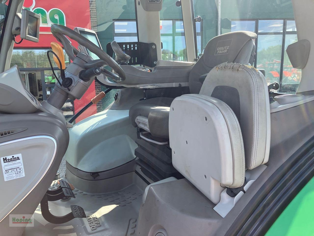 جرار Deutz-Fahr 7250 Agrotron TTV: صورة 16 جرار Deutz-Fahr 7250 Agrotron TTV: صورة 16