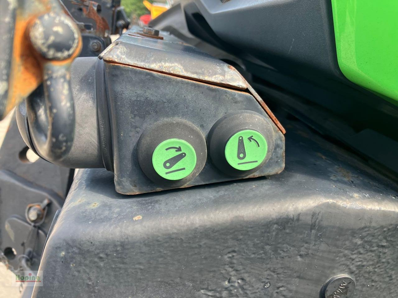 جرار Deutz-Fahr 7250 Agrotron TTV: صورة 8 جرار Deutz-Fahr 7250 Agrotron TTV: صورة 8