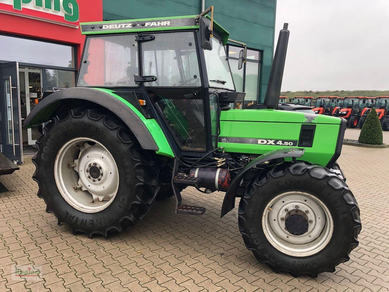 Deutz-Fahr DX 4.50 - جرار: صورة 2 Deutz-Fahr DX 4.50 - جرار: صورة 2