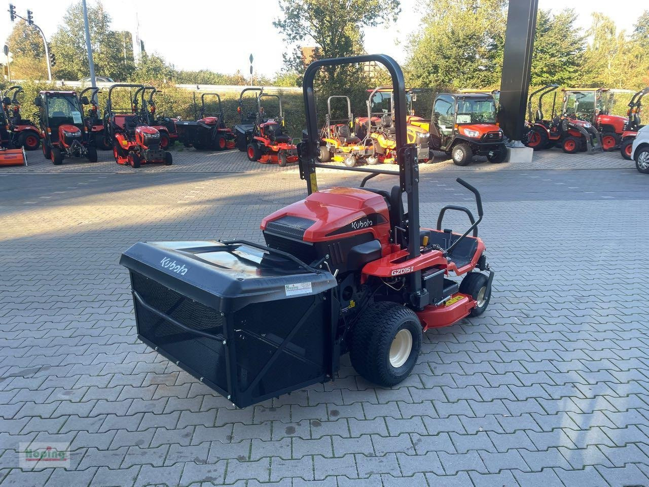Kubota GZD 15 LD - جزازة أعشاب الحدائق: صورة 3 Kubota GZD 15 LD - جزازة أعشاب الحدائق: صورة 3