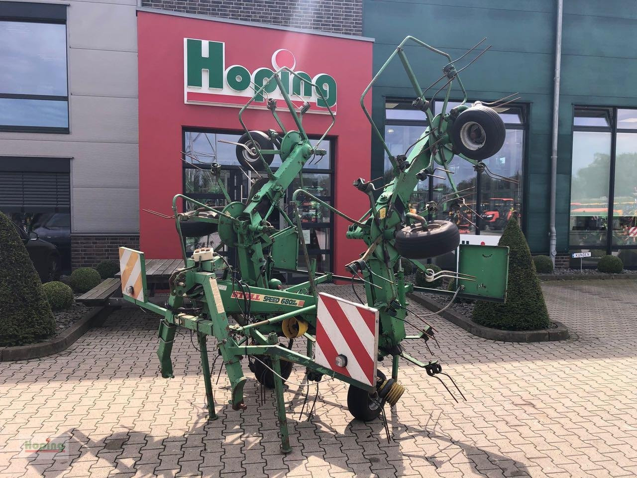 Stoll Speed 680 Hydro - آلة تيبيس العشب/ آلة جمع العشب: صورة 1 Stoll Speed 680 Hydro - آلة تيبيس العشب/ آلة جمع العشب: صورة 1
