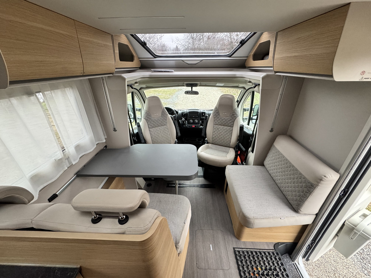 Adria Matrix M 670 SL - عربة التخييم: صورة 5 Adria Matrix M 670 SL - عربة التخييم: صورة 5