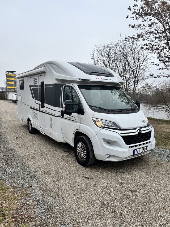 Adria Matrix M 670 SL - عربة التخييم: صورة 2 Adria Matrix M 670 SL - عربة التخييم: صورة 2