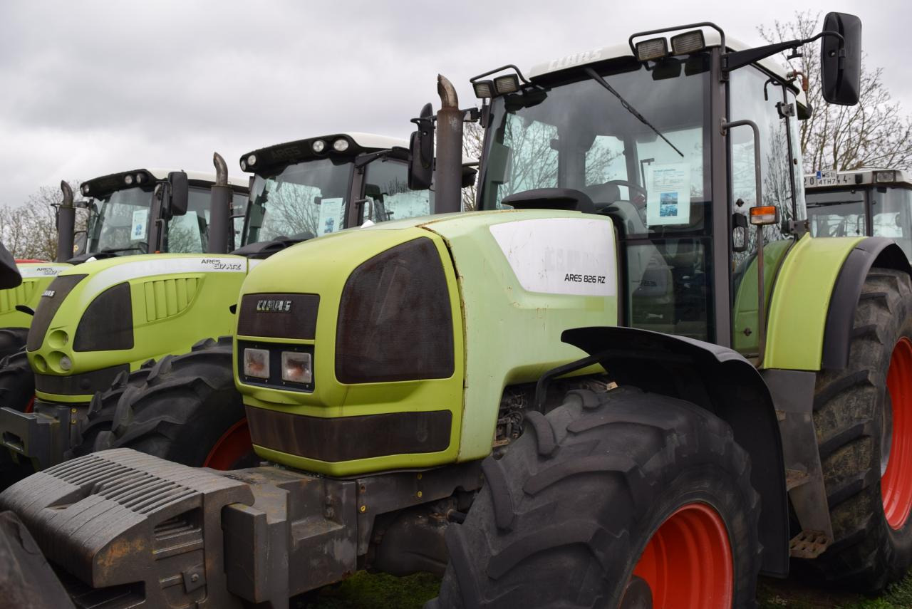 CLAAS Ares 826 RZ - جرار: صورة 1 CLAAS Ares 826 RZ - جرار: صورة 1