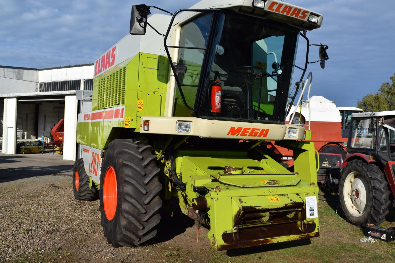 CLAAS Dominator 203 Mega - حصادة موحَّدة: صورة 3 CLAAS Dominator 203 Mega - حصادة موحَّدة: صورة 3